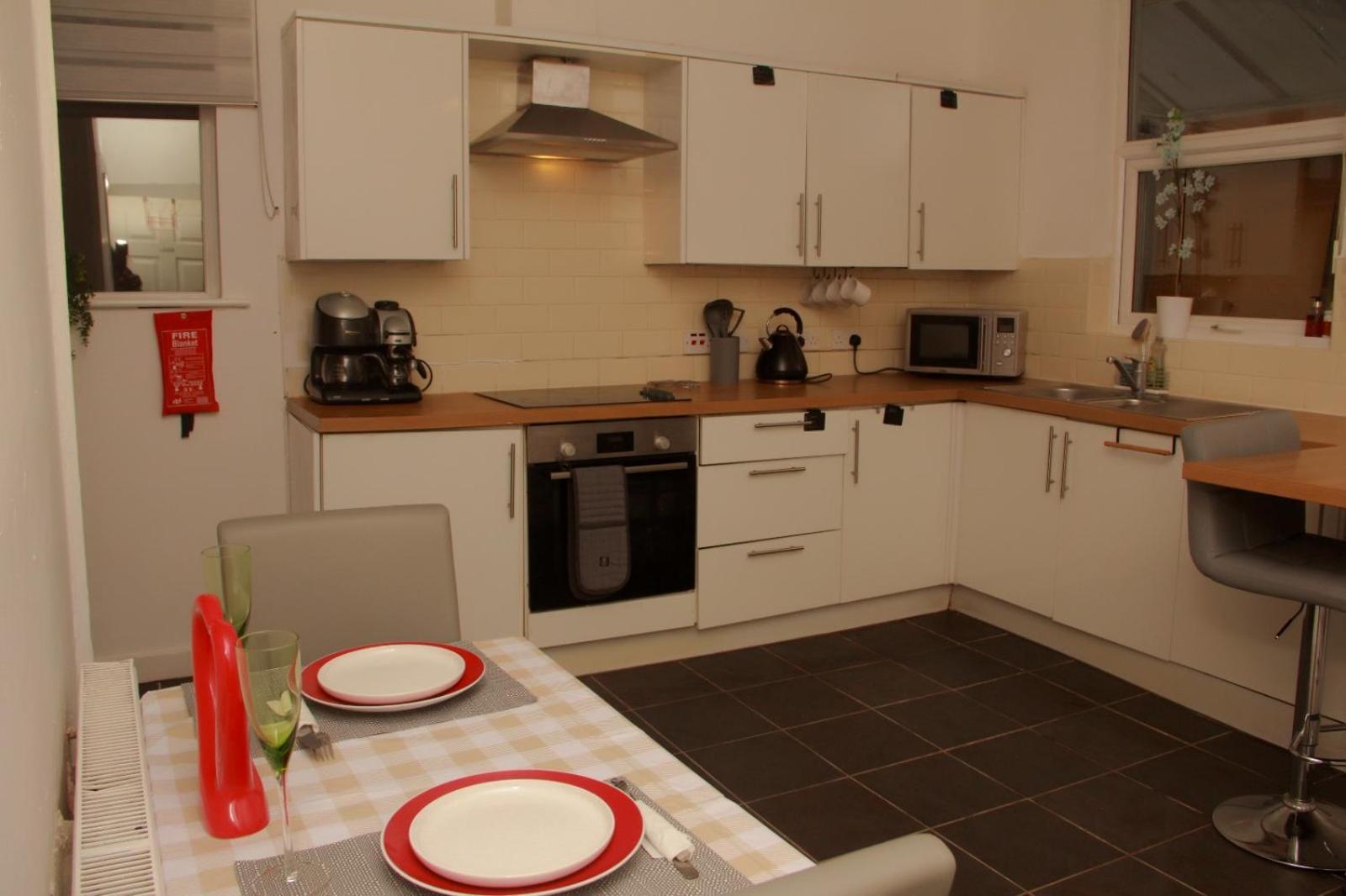 Hope Haven - Stylish Sa Villa Leigh  Luaran gambar